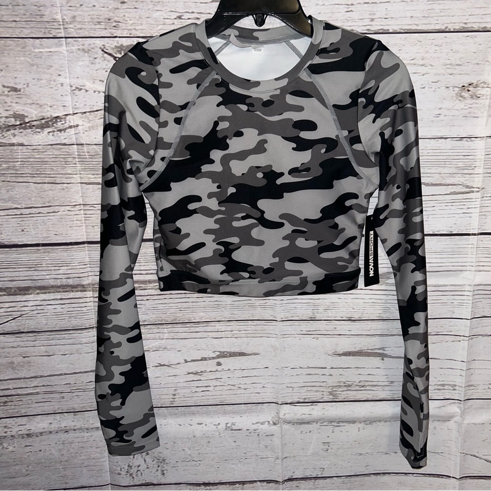 NWT Fashion Nova Athletic Top